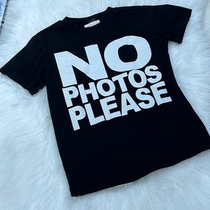 Girls Boutique Shirt NO PHOTOS PLEASE graphic Size Small